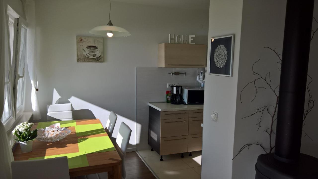 Apartment Nives Opatija Exteriör bild
