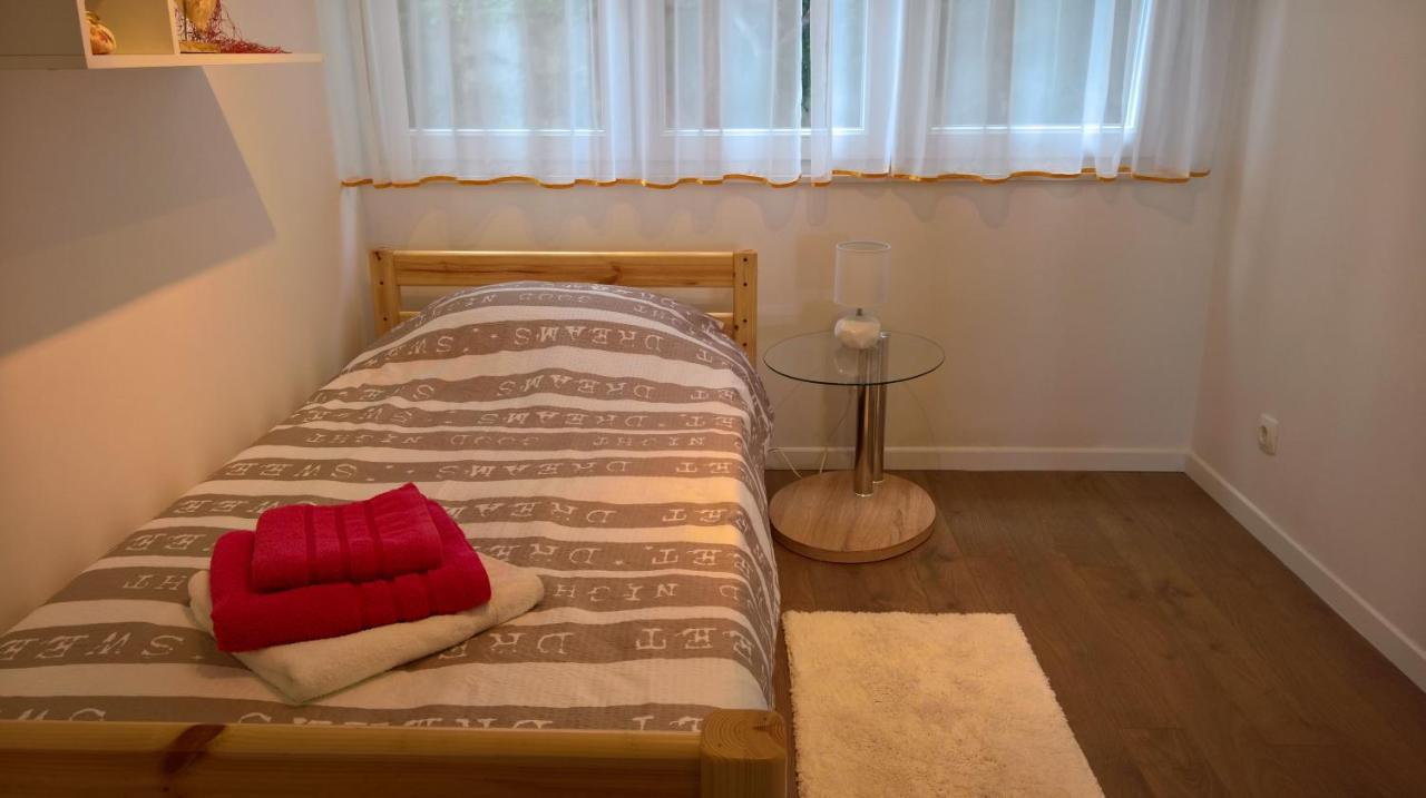 Apartment Nives Opatija Exteriör bild